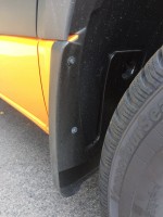 Spritzlappen v.l. kommunal vorn.JPG (145.53 KiB) 19263 mal betrachtet Spritzlappen v.l. kommunal vorn