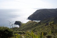ganz hinten im Dunst ist das eigentliche Nordkapp Neuseelands