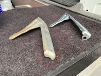 gebrochener und neuer Halter