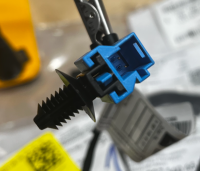 blueplug.png