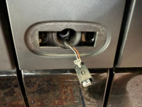 Stecker aus Gehäuse.jpeg