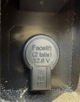 Facelift (2 tails) 12.6V 5W unten.jpeg