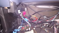 Hinter Kombi-Instrument Links